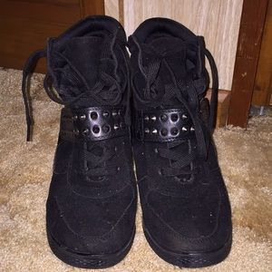 Sneaker Wedges